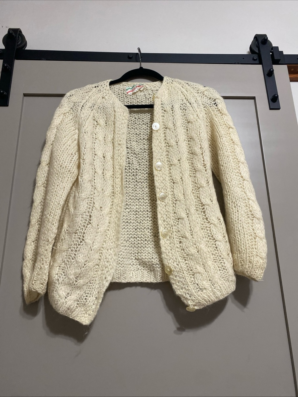 Vintage 60’s Chunky Cream Cable-Front Button Cardigan